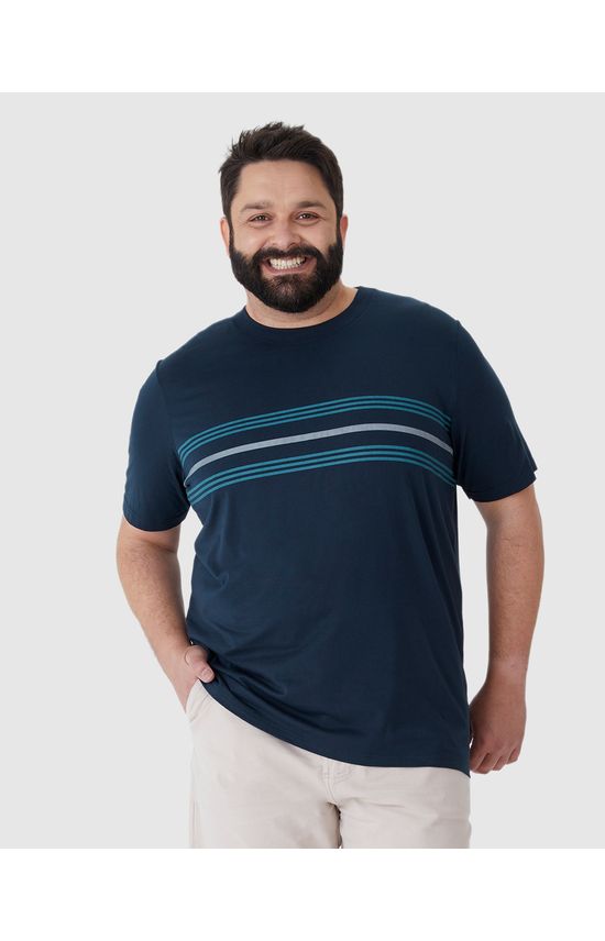 Camiseta Masculina Plus Size Estampa Listras Frontais Em Algodão