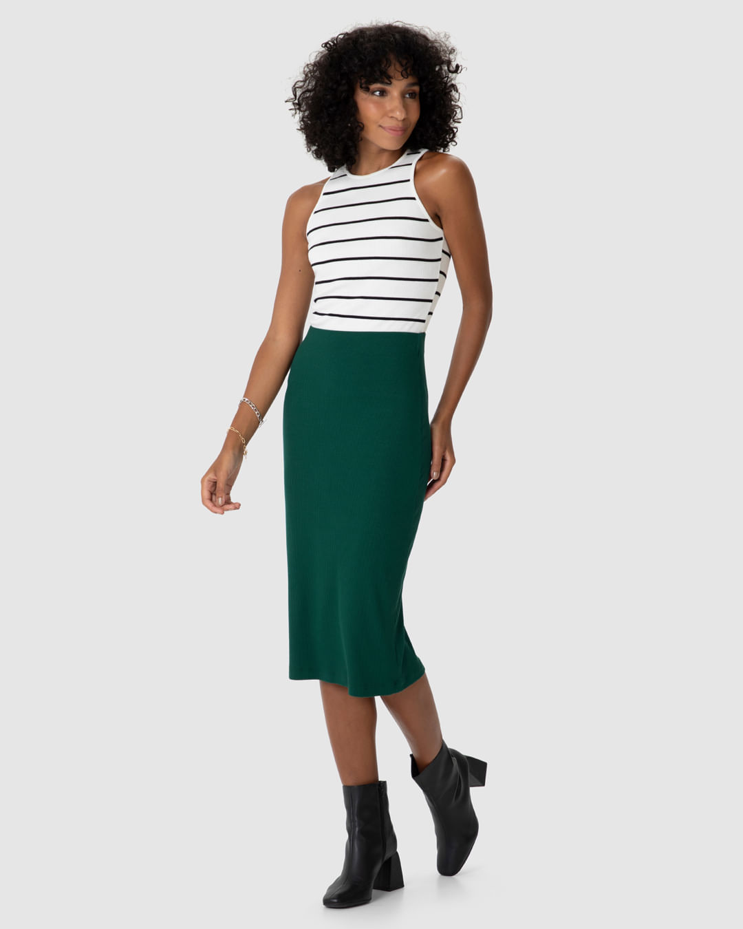 Saia Midi Feminina Em Malha Viscose Canelada