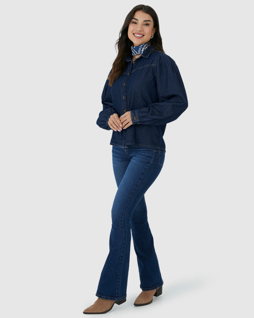 Camisa Feminina Manga Longa Com Pregas Em Jeans 100% Algodão - Imagem 12