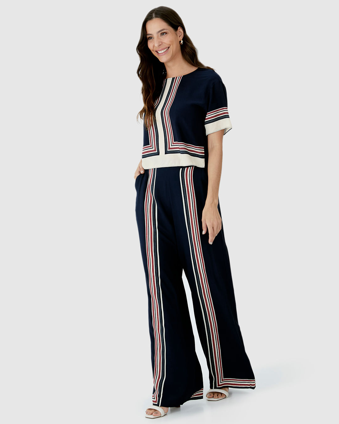 Blusa Box Feminina Com Estampa Em Viscose - Imagem 22