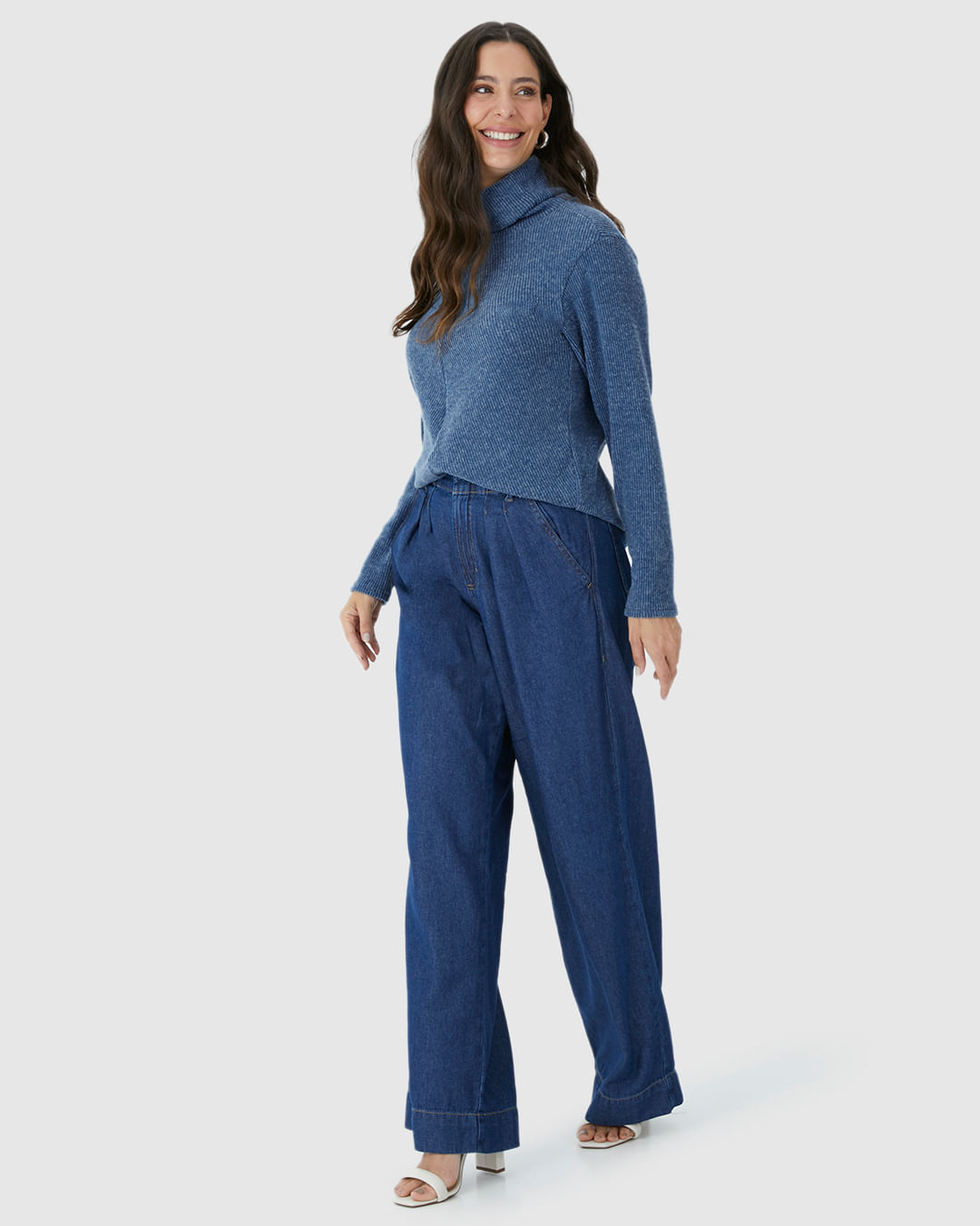 Blusa Ampla Feminina Gola Alta Em Tricô Rajado Flanelado - Imagem 22