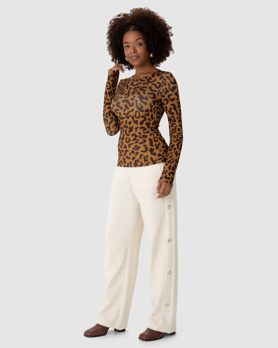 Blusa Feminina Animal Print Decote Redondo Manga Longa Em Viscose Stretch - Imagem 22