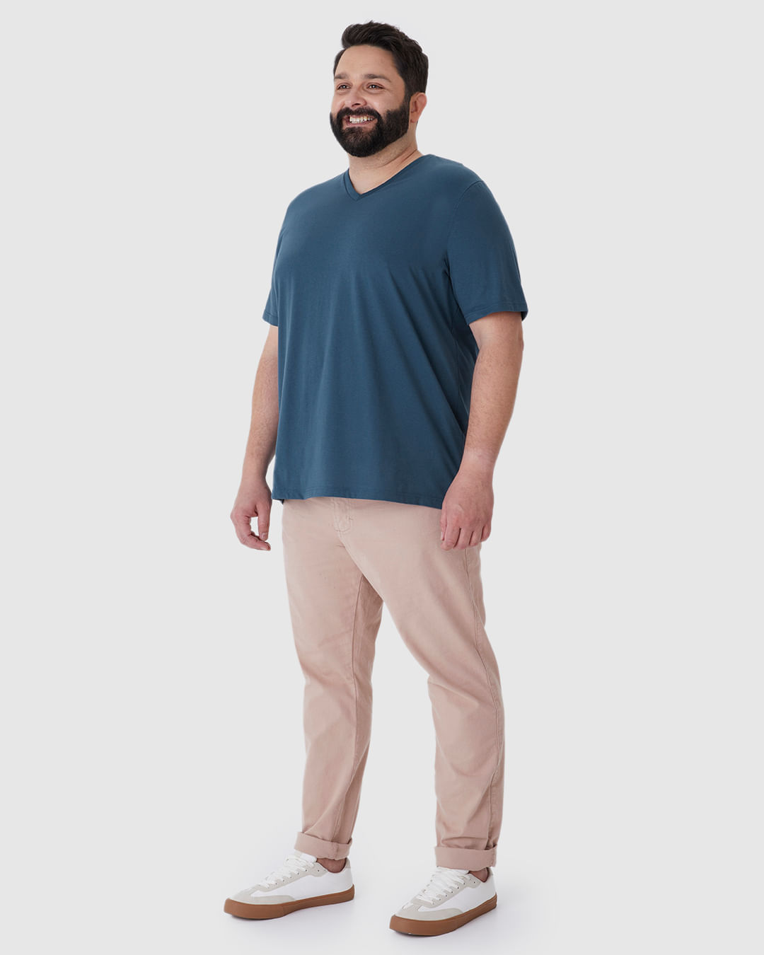 Camiseta Básica Masculina Plus Size Decote V Em Algodão - Imagem 12