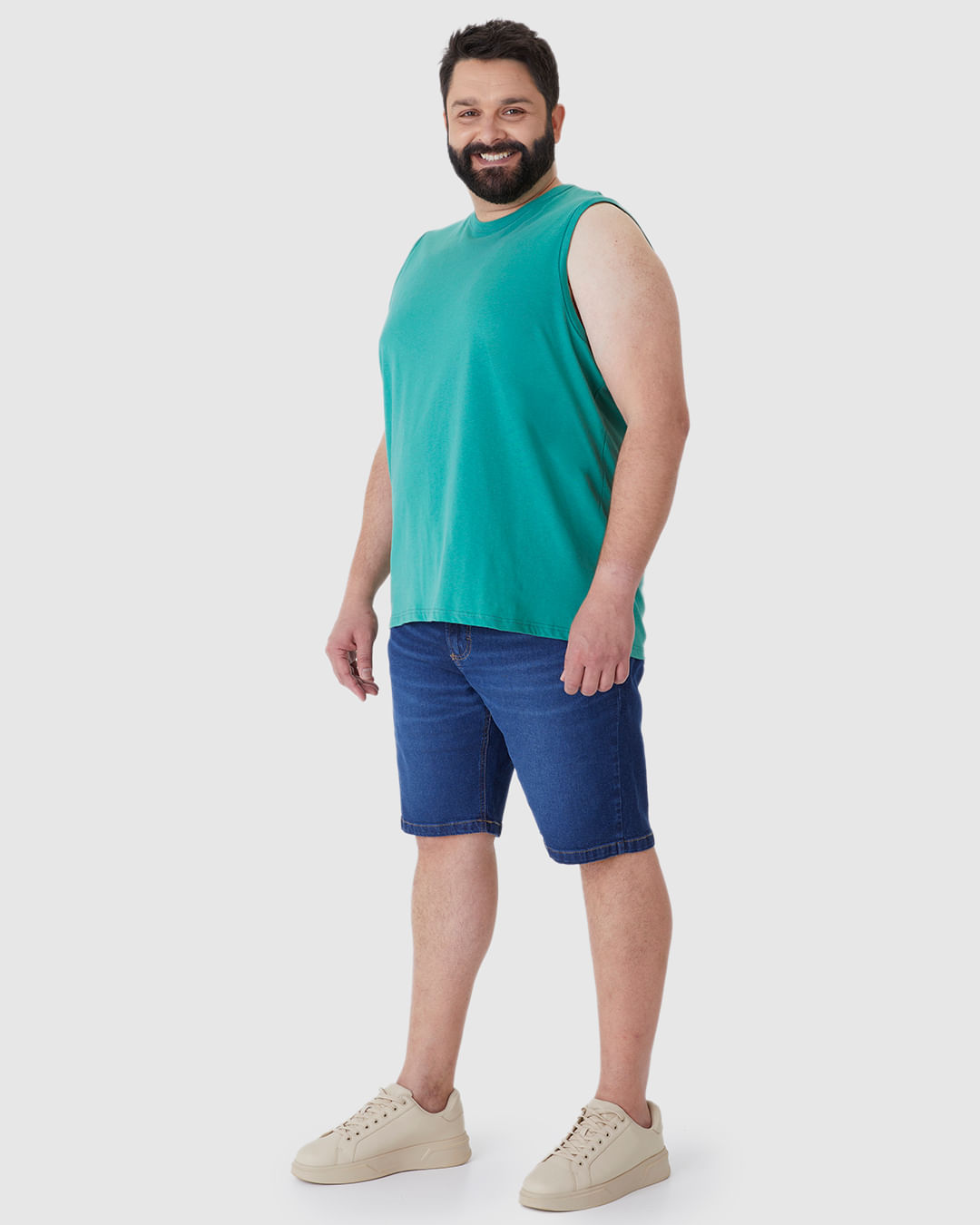 Regata Básica Masculina Plus Size Cava Ajustada Em Algodão - Imagem 2