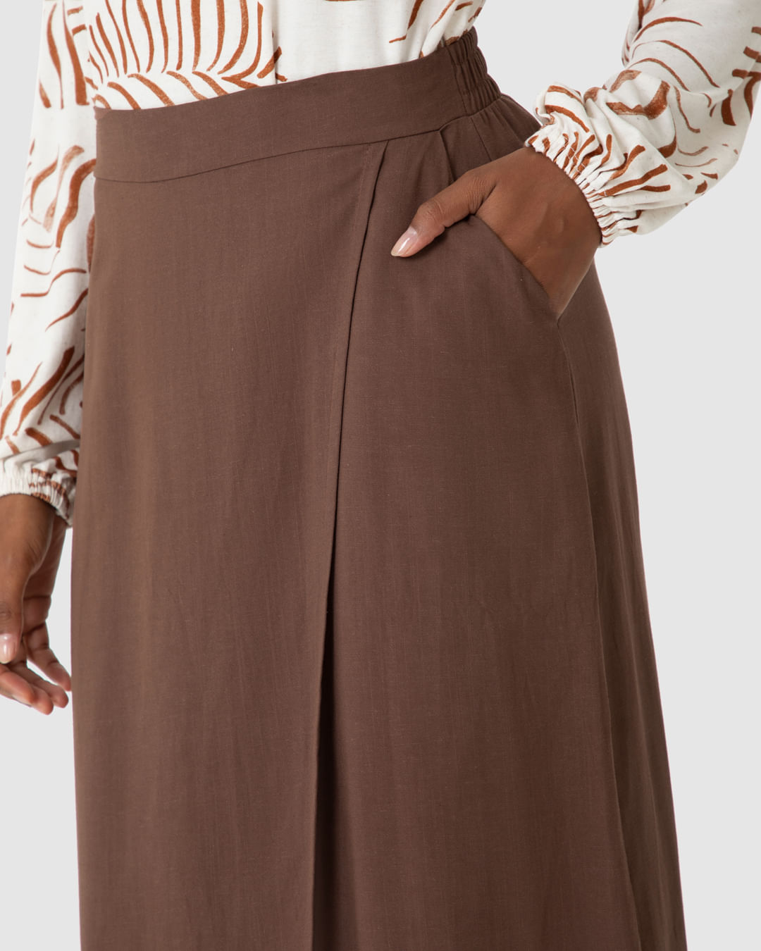 Saia Midi Feminina Assimétrica Em Viscolinho Texturizado - Imagem 18