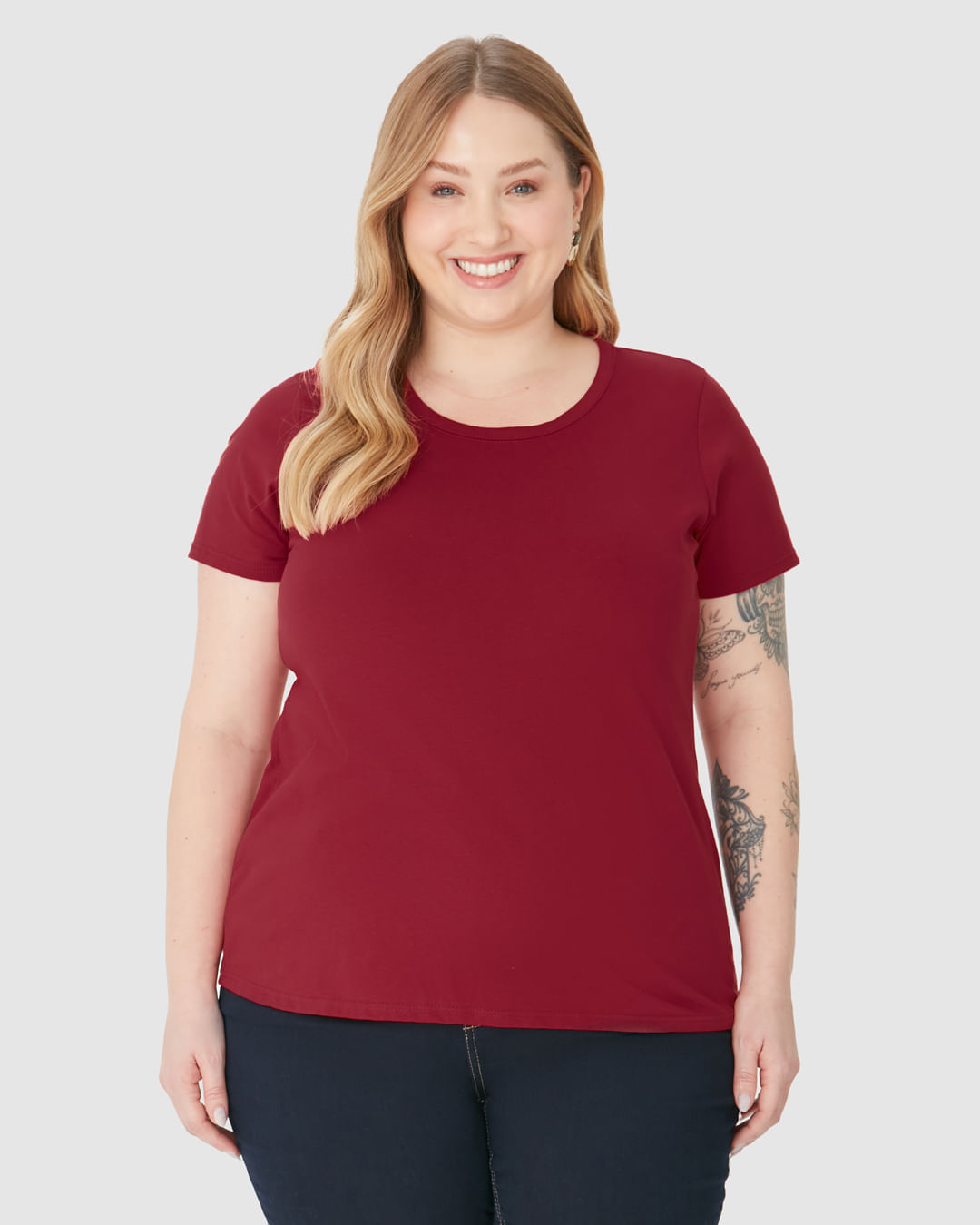 Blusa Básica Feminina Plus Size Decote Redondo Em Algodão - Imagem 14