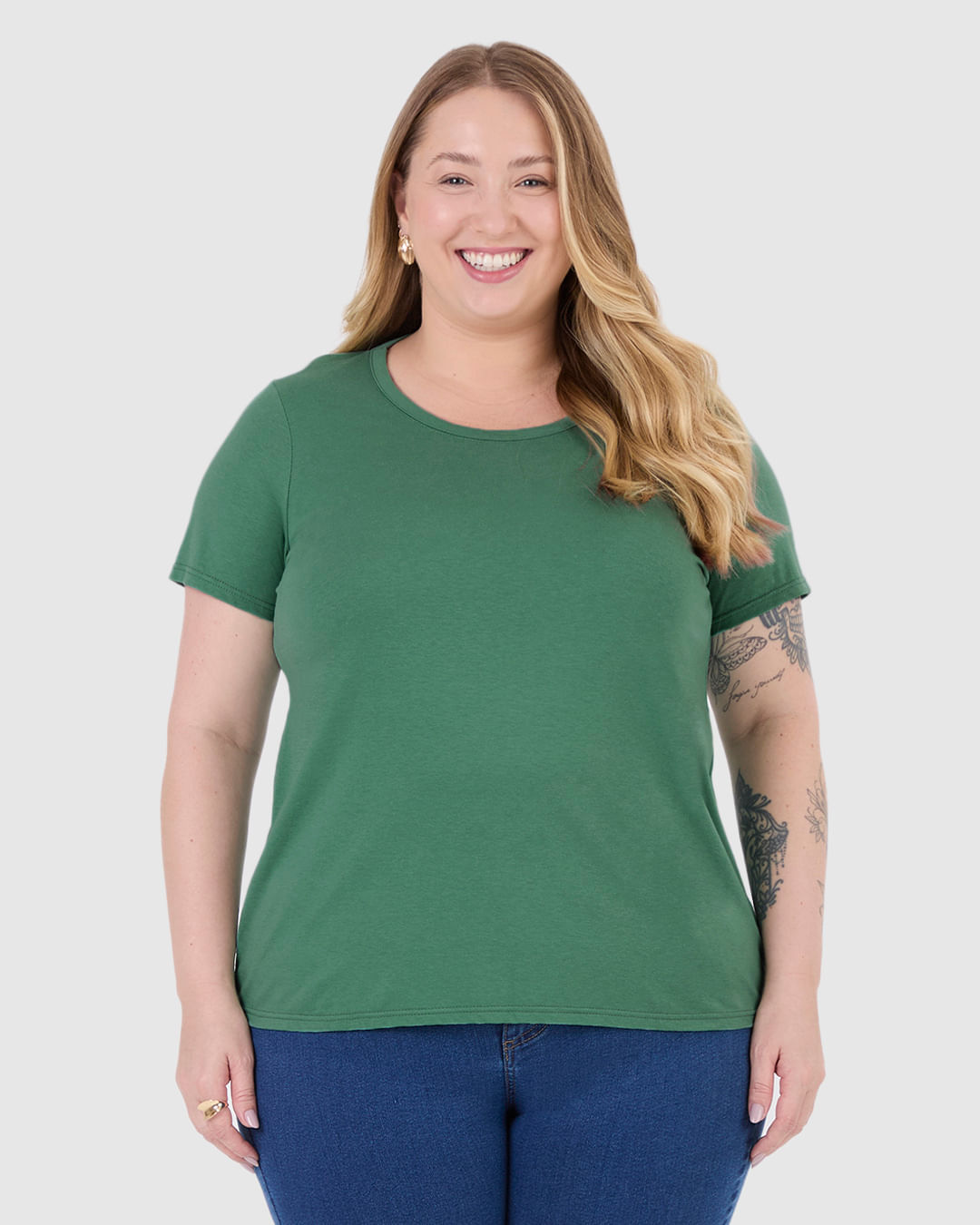 Blusa Básica Feminina Plus Size Decote Redondo Em Algodão - Imagem 14