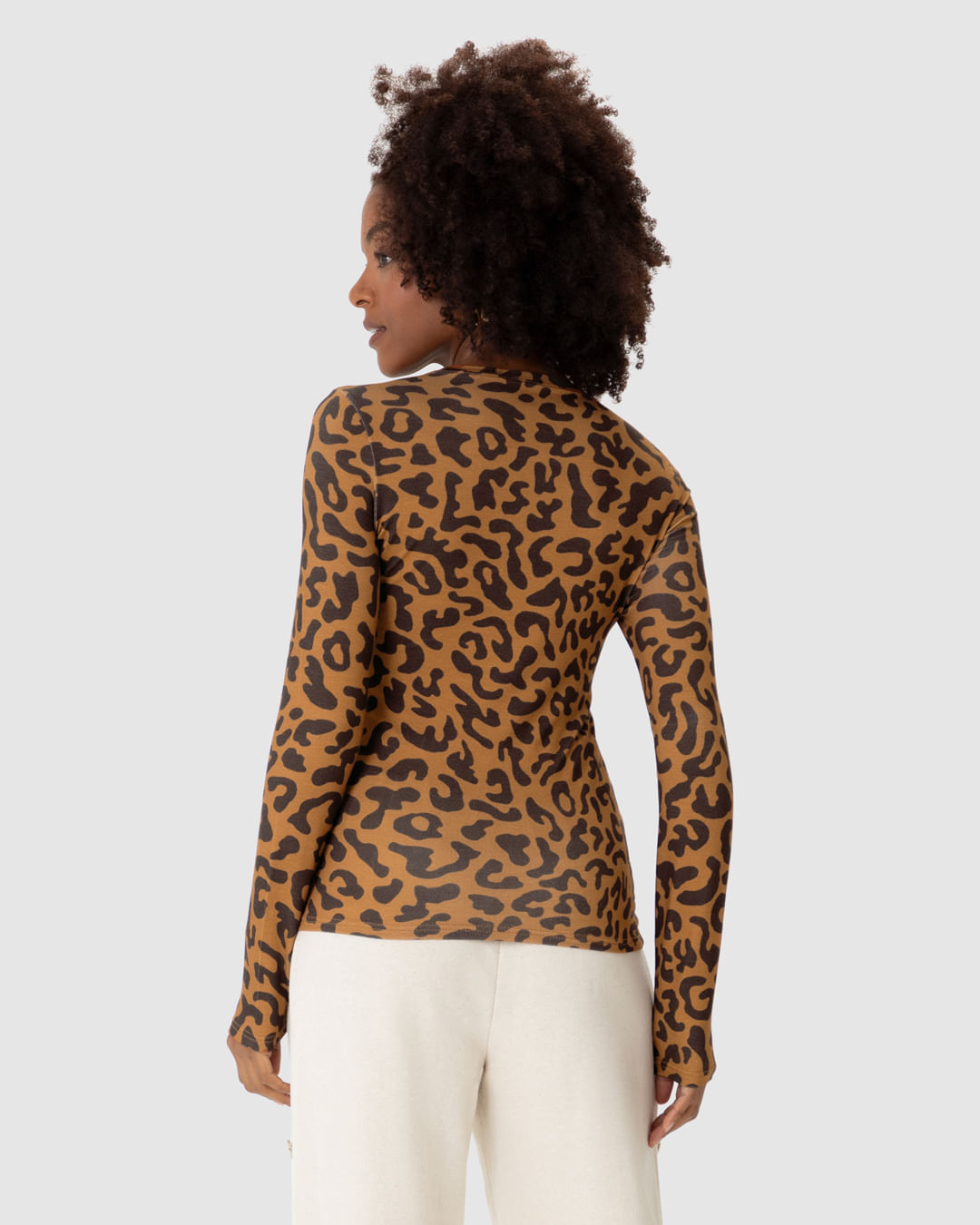 Blusa Feminina Animal Print Decote Redondo Manga Longa Em Viscose Stretch - Imagem 10