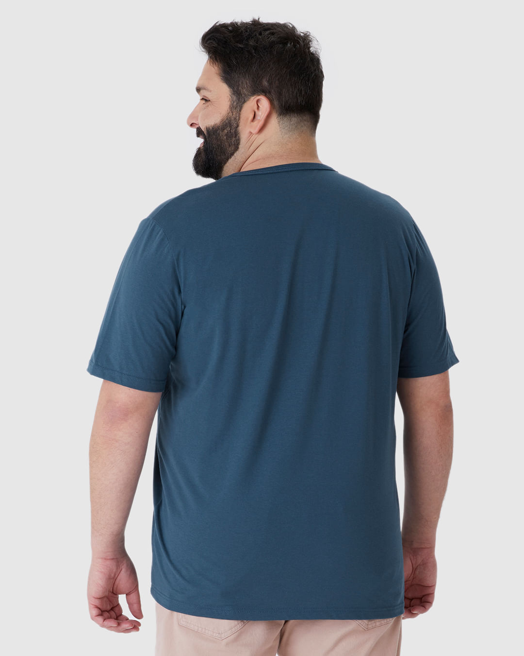 Camiseta Básica Masculina Plus Size Decote V Em Algodão - Imagem 10
