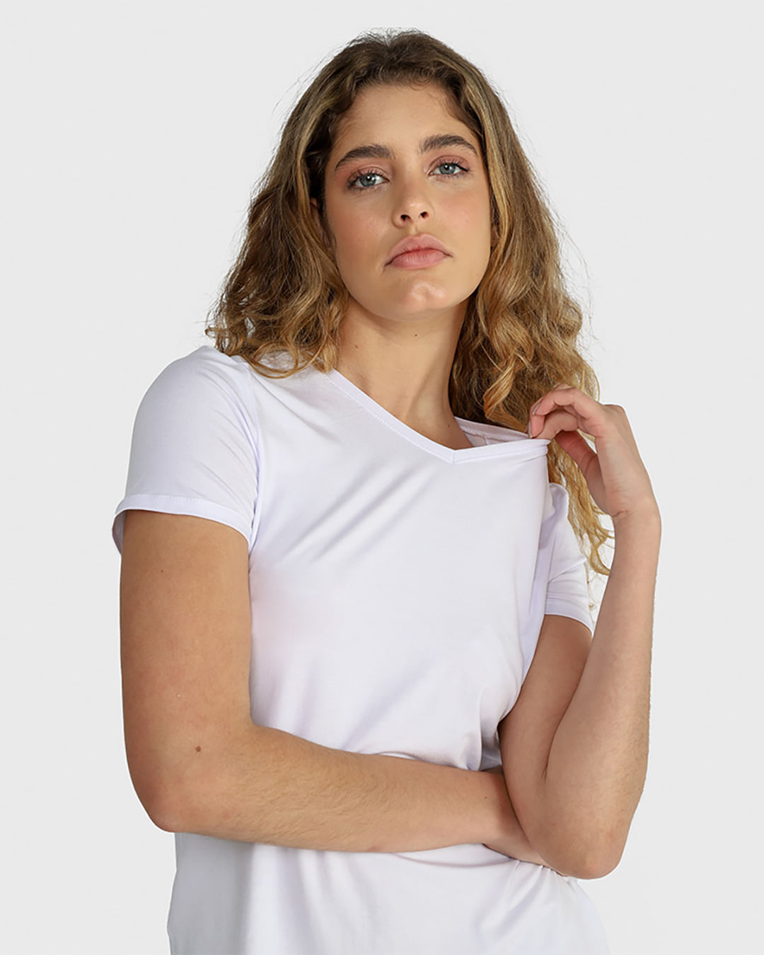 Tech T-Shirt Anti Odor Gola V Feminina - BASICAMENTE - Branco - XGG