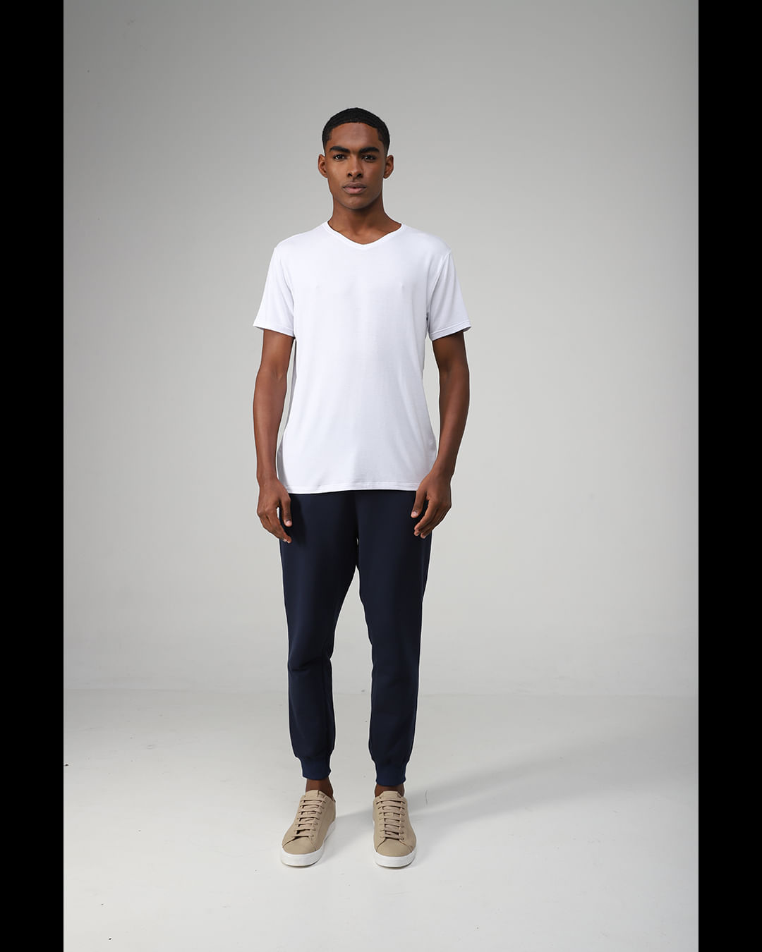 Tech T-Shirt Modal Gola V Masculina - BASICAMENTE - Branco - XGG